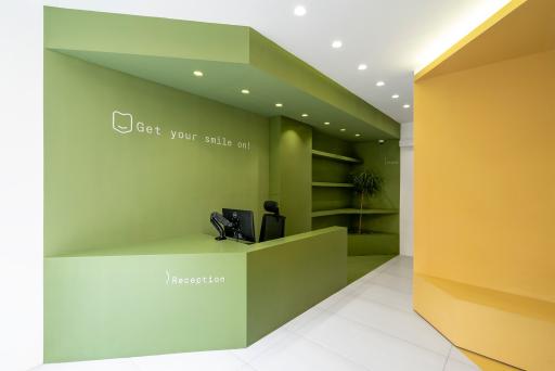 عکس دکتر مهتاب ابراهیمی‌نژاد | متخصص ارتودنسی